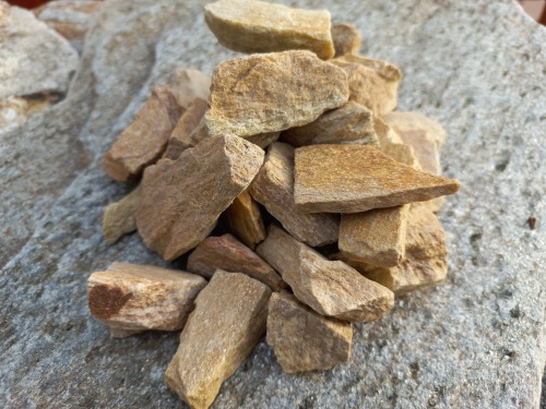 Златолит жёлтый декоративная каменная крошка купить в Фрязино