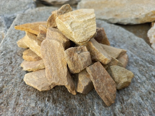 Златолит жёлтый декоративная каменная крошка купить в Фрязино