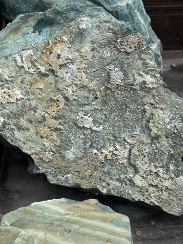 Ландшафтные глыбы зелёные 200-500 килограмм купить в Фрязино