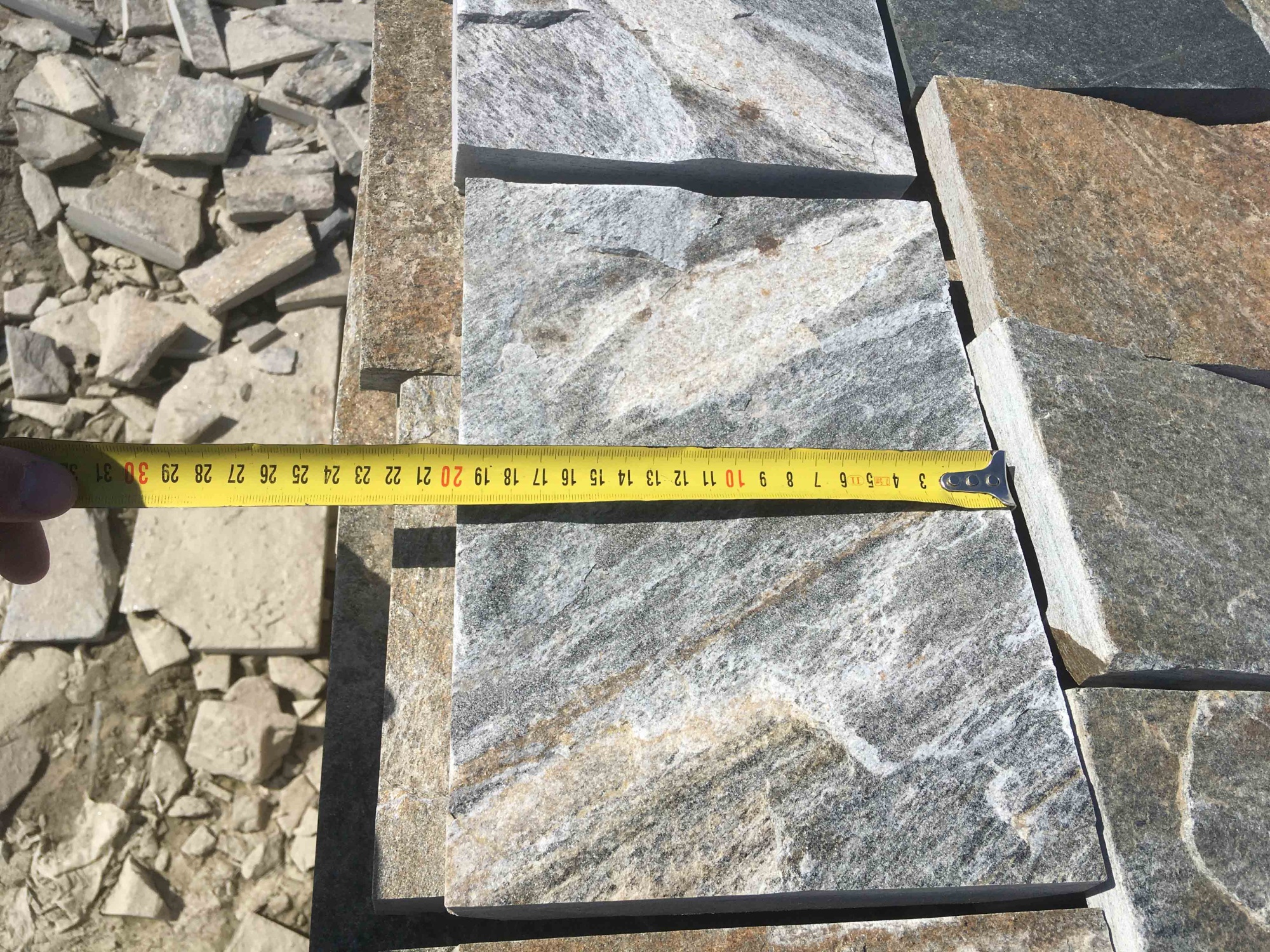 Плитка пилёная златолит Уральский для фасада купить в Фрязино